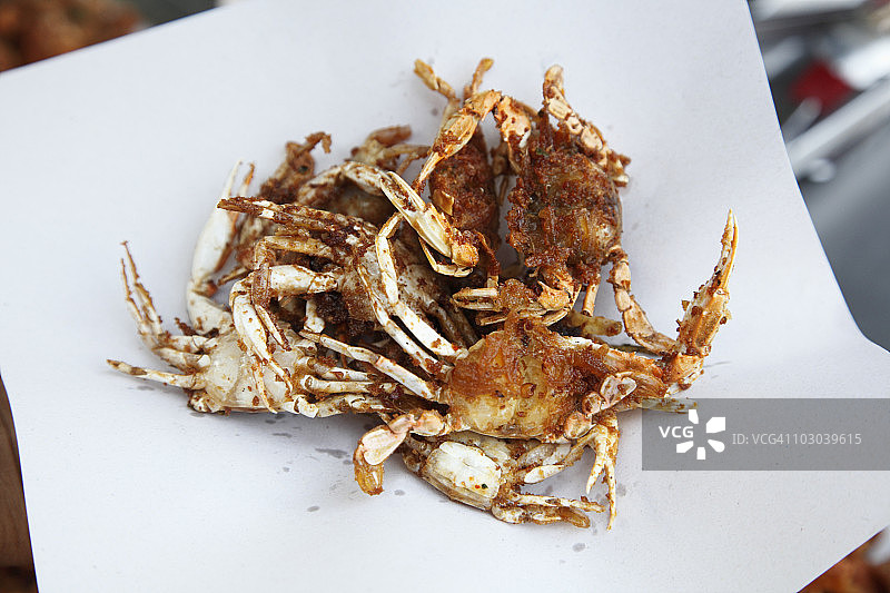 新鲜烹制软壳蟹图片素材