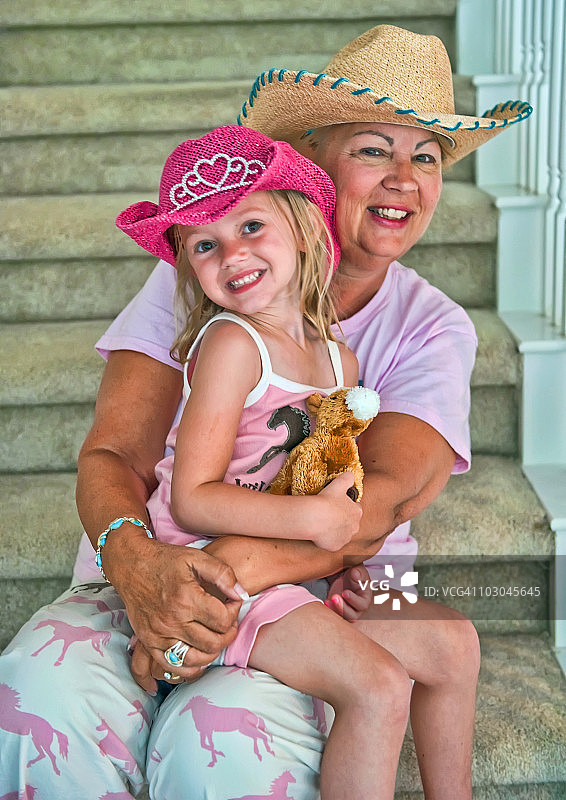 乡村女孩的微笑图片素材