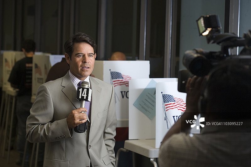 拉丁美洲新闻播音员图片素材