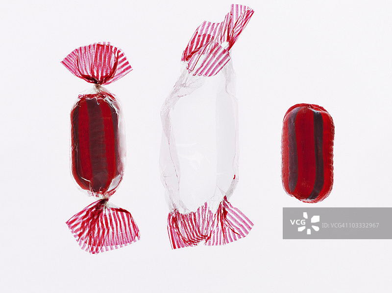 已包装和未包装的硬糖图片素材