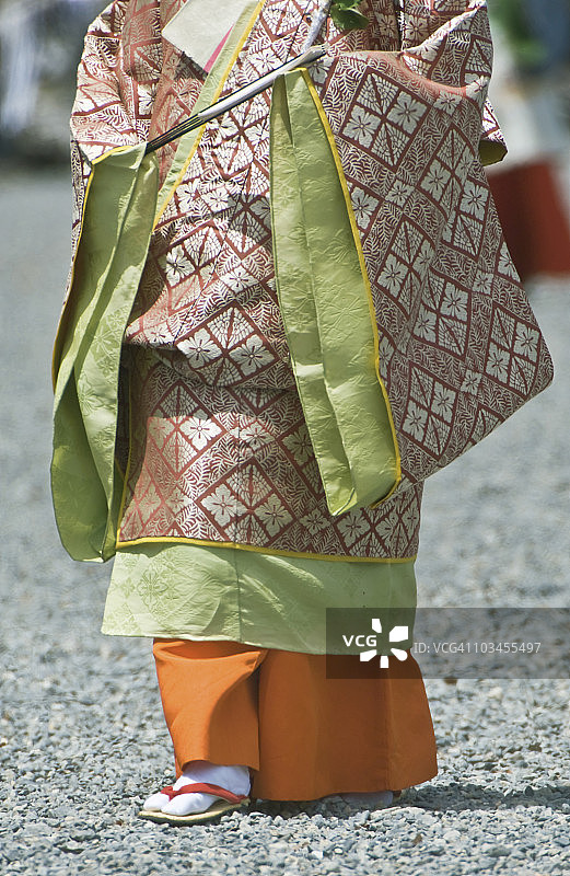 穿着和服参加葵祭的女人，下半部分，日本京都图片素材