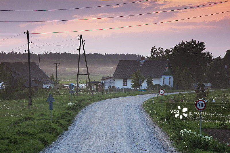 道加瓦河谷乡村公路图片素材
