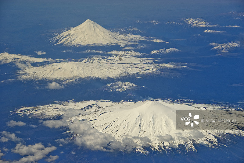 比亚里卡火山航拍图片素材
