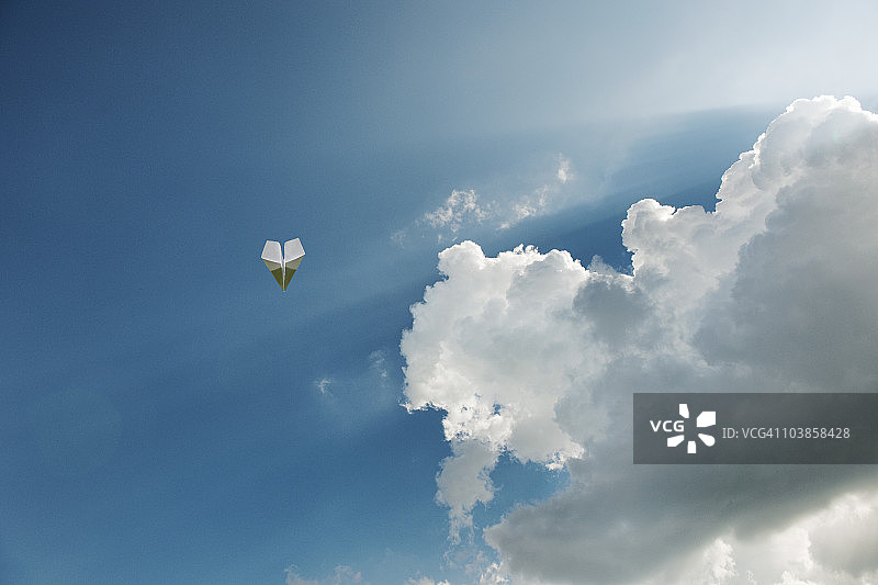 纸飞机图片素材