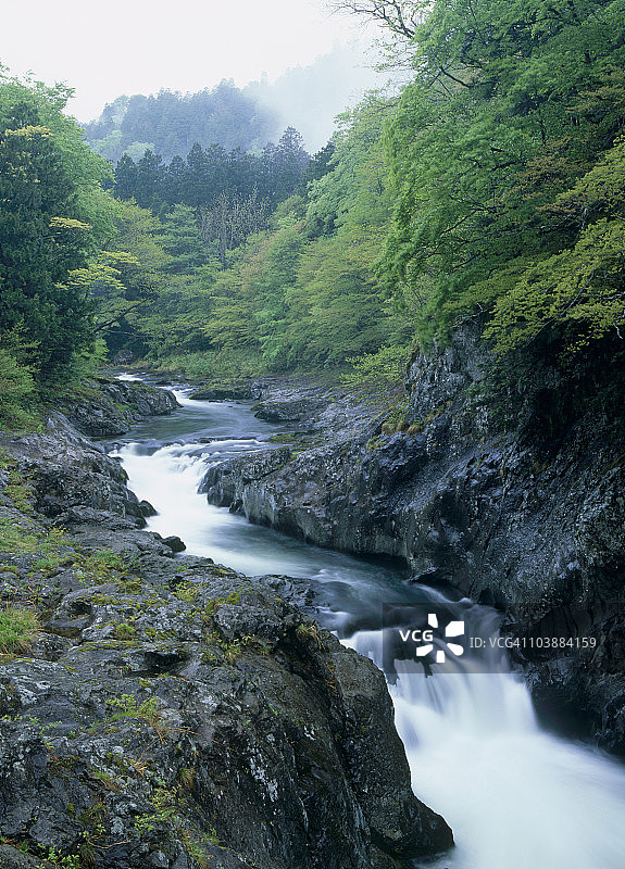日本青森县陆奥市矢玄山谷图片素材