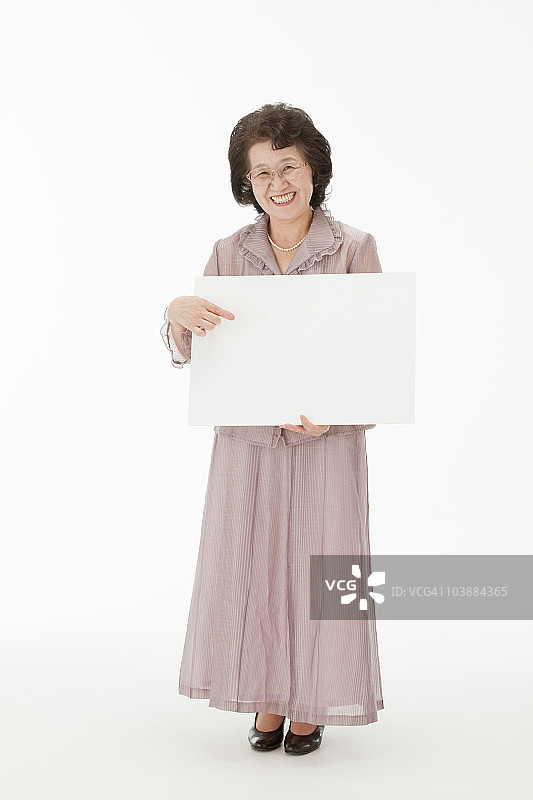年长妇女肖像图片素材