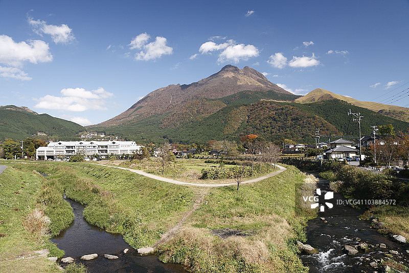 日本大分县由布岳图片素材