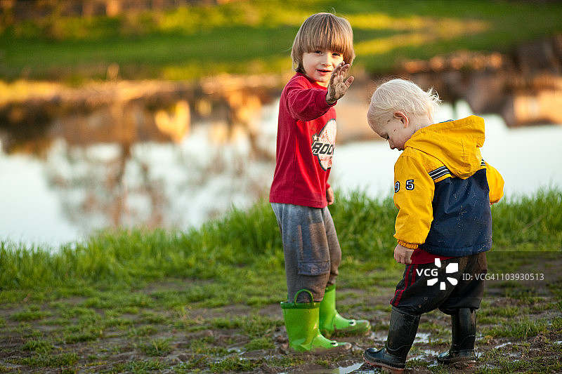 最佳兄弟图片素材