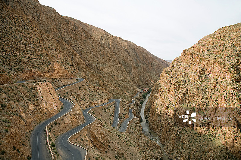 摩洛哥阿特拉斯山脉的托德拉峡谷图片素材