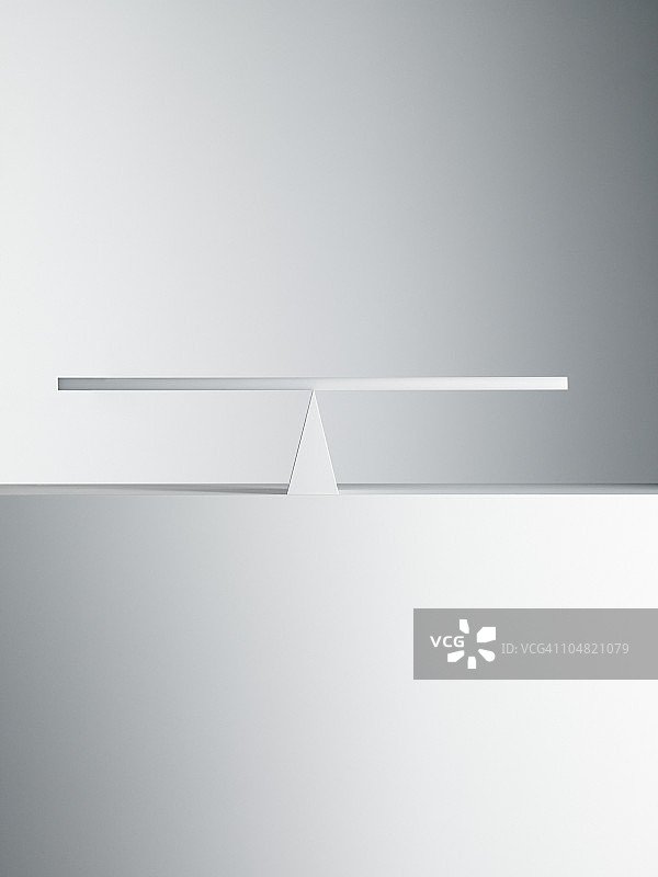 平衡的跷跷板图片素材