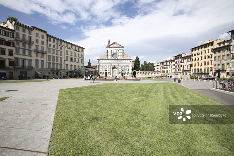 意大利佛罗伦萨新圣母玛利亚大殿图片素材