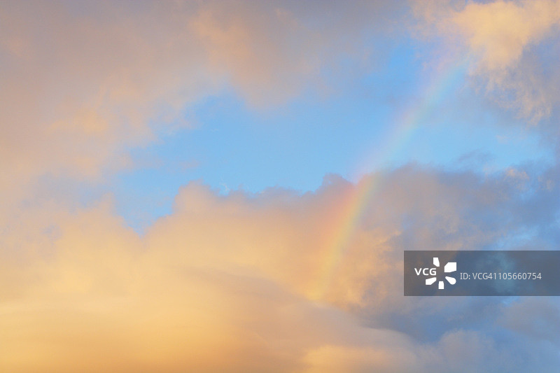 夏威夷日落天空中的彩虹，美国图片素材