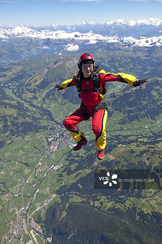 潜水员欣赏美景图片素材