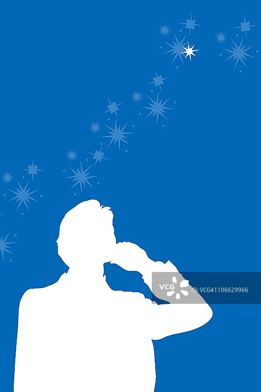 商人用手机通话并仰望美丽的夜空图片素材