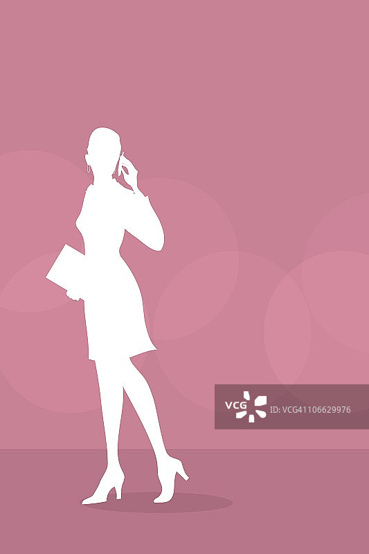 女商人正在用手机通话图片素材