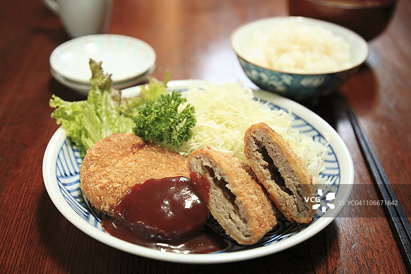 炸肉饼图片素材