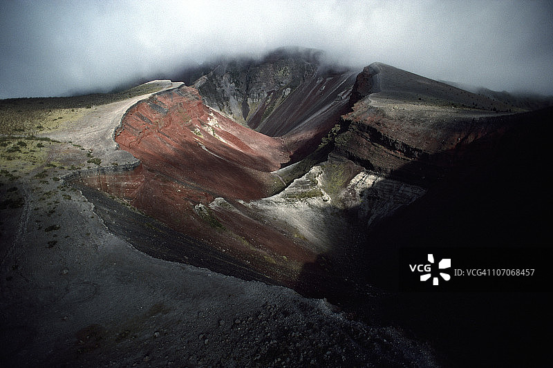 新西兰塔拉威拉火山坑图片素材
