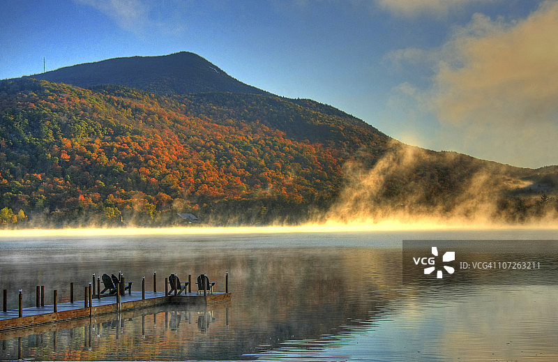 蓝山湖日出图片素材