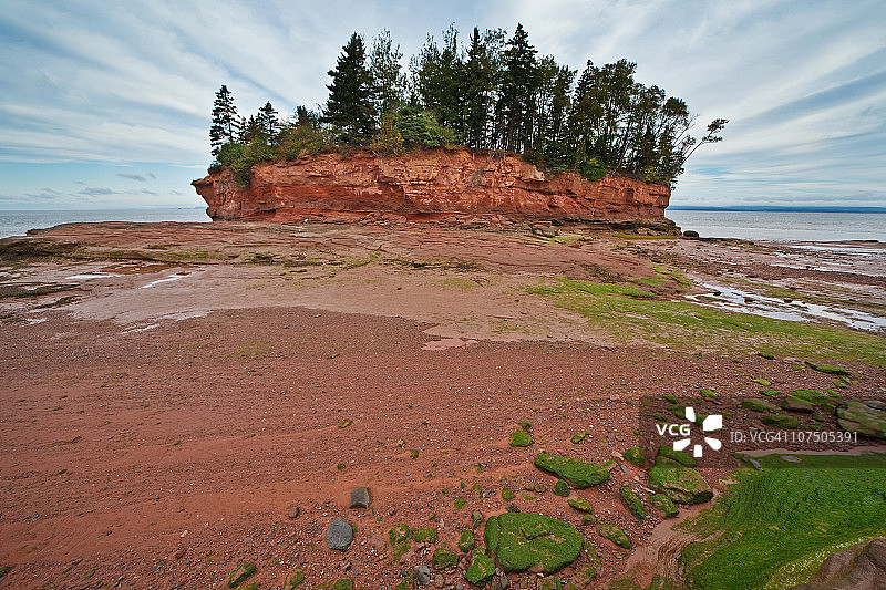 布恩科特海岬公园低潮时的花盆岩图片素材