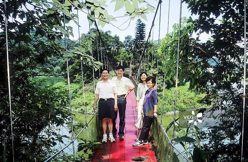 家庭度假时光图片素材