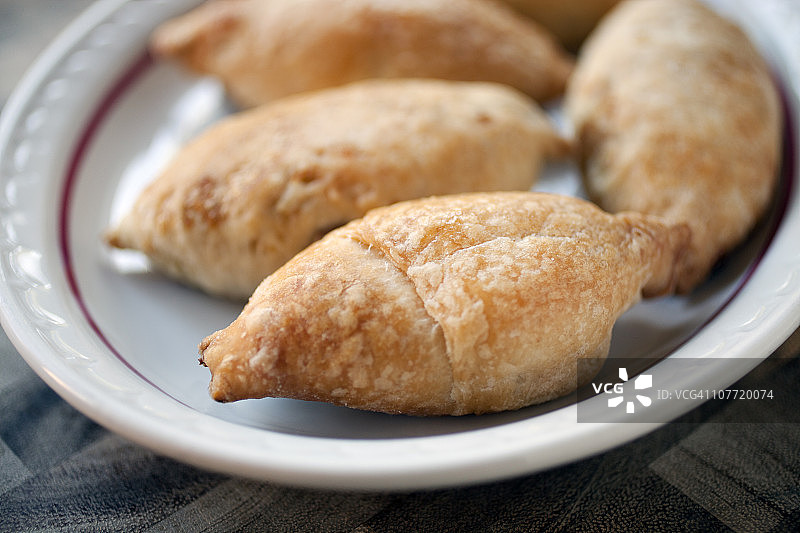 卷心菜鸡蛋馅饼图片素材