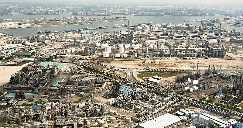 裕廊岛石化炼油厂，新加坡图片素材