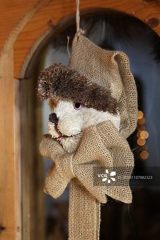 带蝴蝶结的泰迪熊头像图片素材