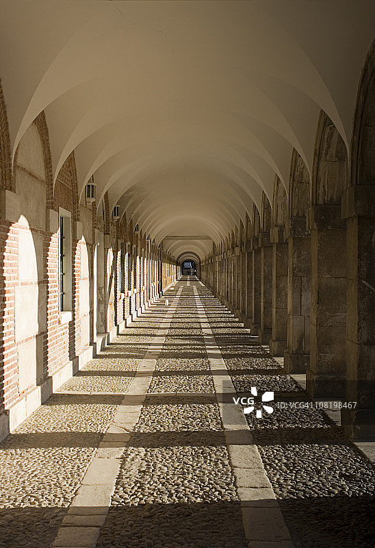 消失点拱门与走廊图片素材