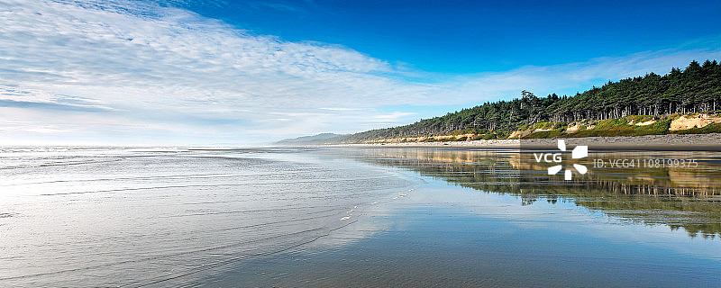 原始荒野海滩图片素材