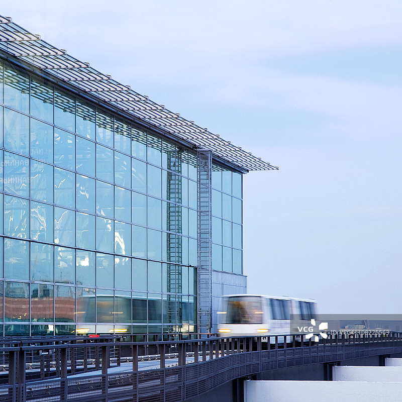 机场摆渡车图片素材