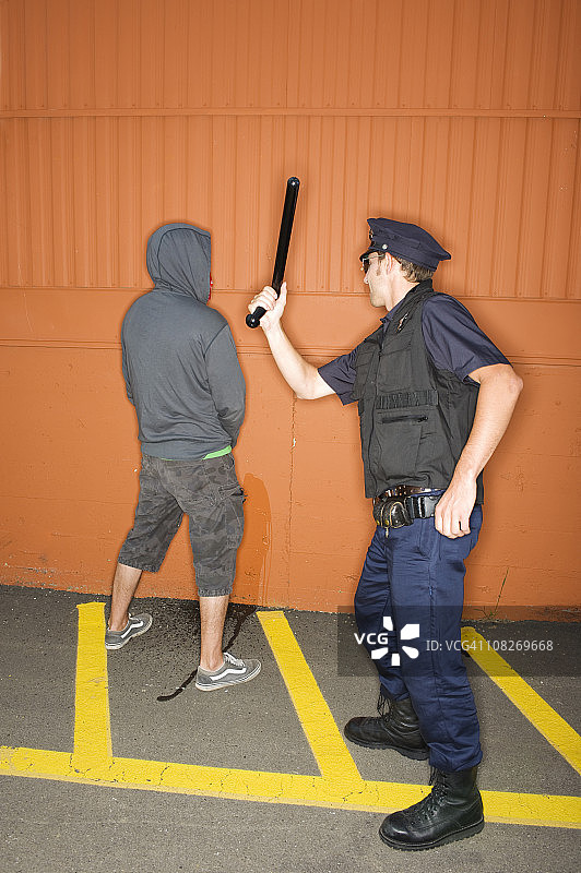 警察逮捕另一名男子图片素材