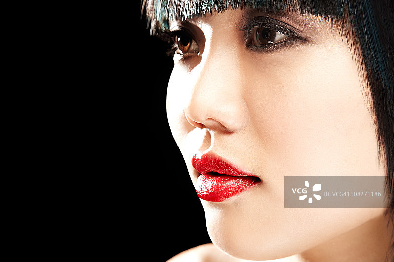 女人侧面特写图片素材