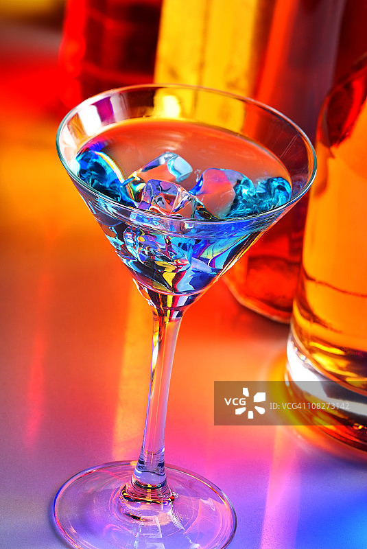 马提尼酒杯图片素材