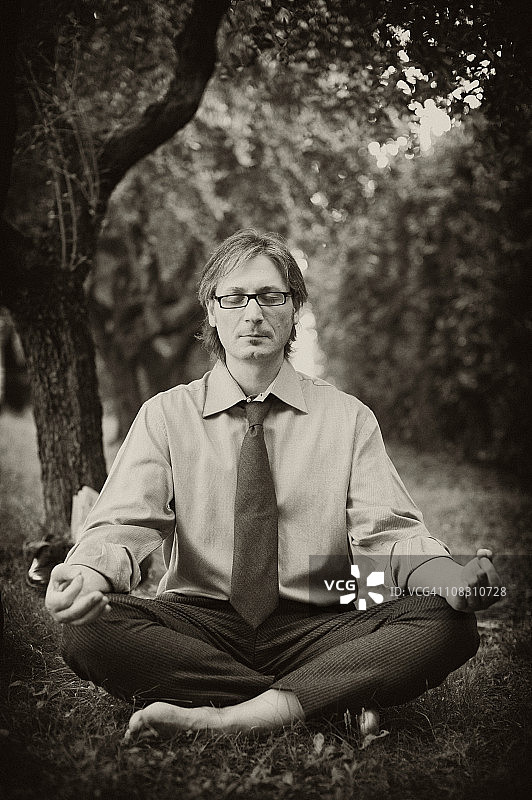 放松的商人图片素材