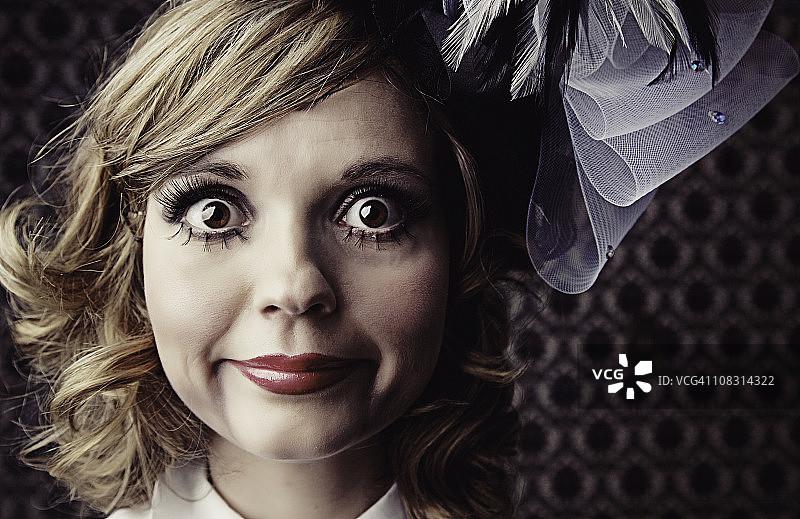 腹语娃娃图片素材