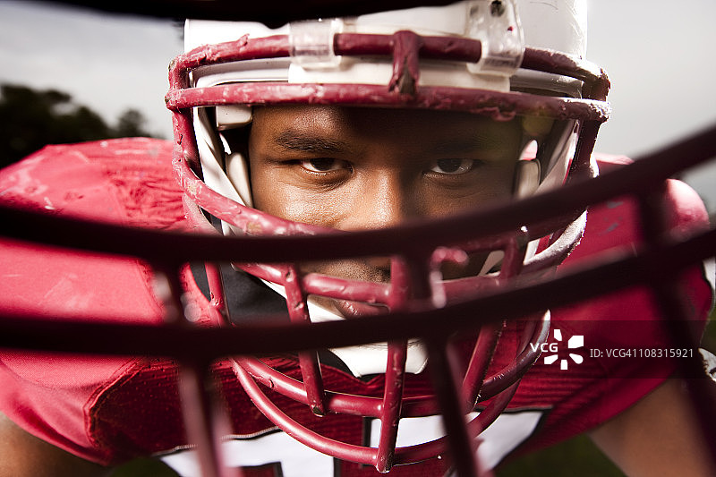 橄榄球线卫正面照图片素材
