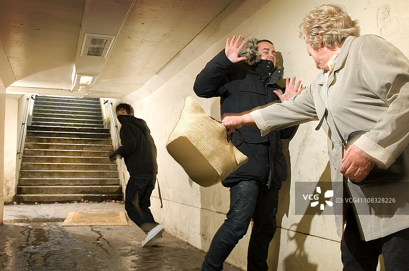 忍者奶奶图片素材