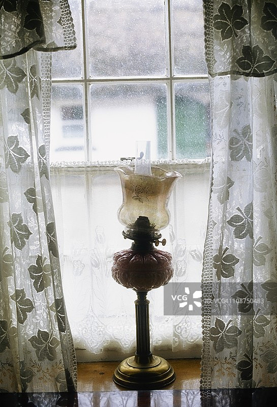 爱尔兰传统小屋的窗户细节图片素材