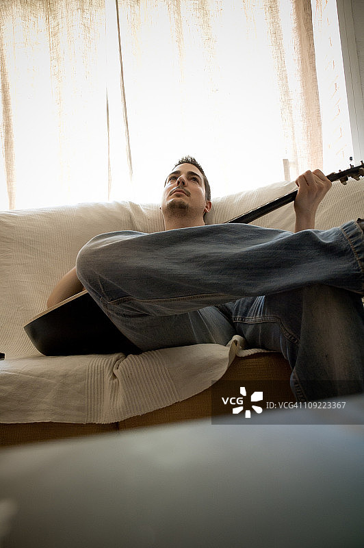 吉他演奏，永恒的活力图片素材