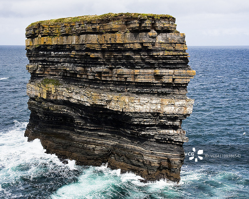 玉米穗上褐色的沙子图片素材