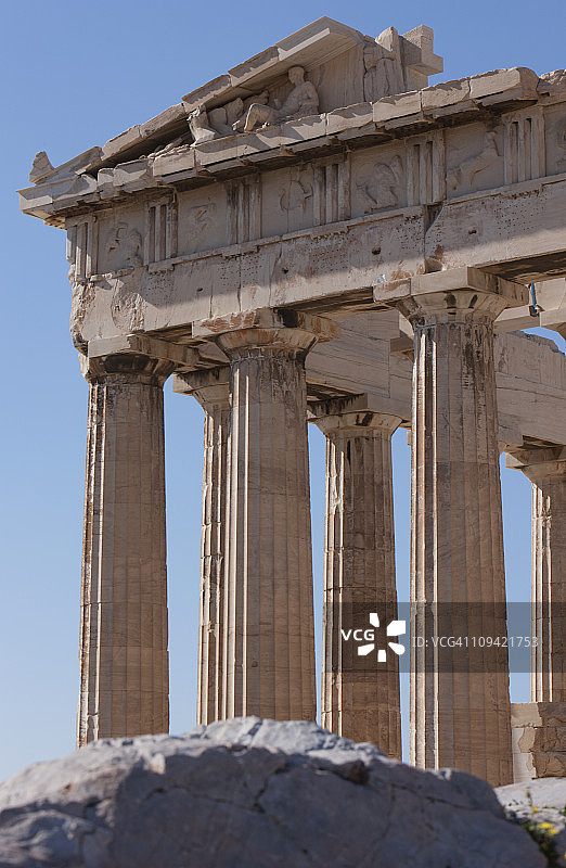 雅典卫城帕特农神庙的正面图片素材