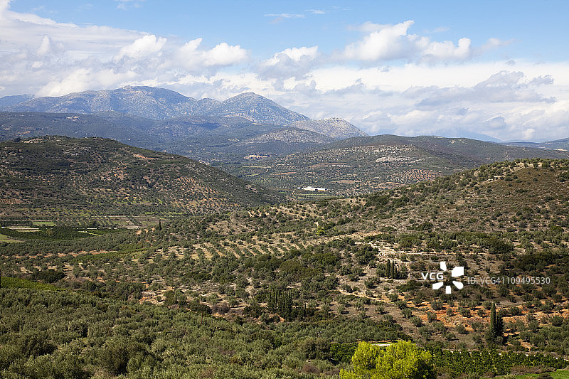 迈锡尼附近的崎岖景观图片素材