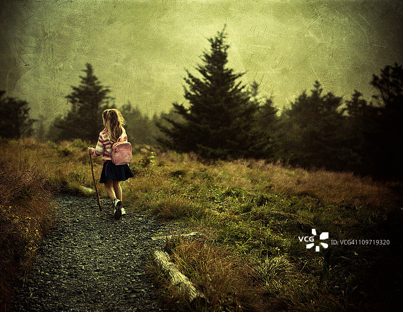 罗恩山州立公园的小女孩图片素材