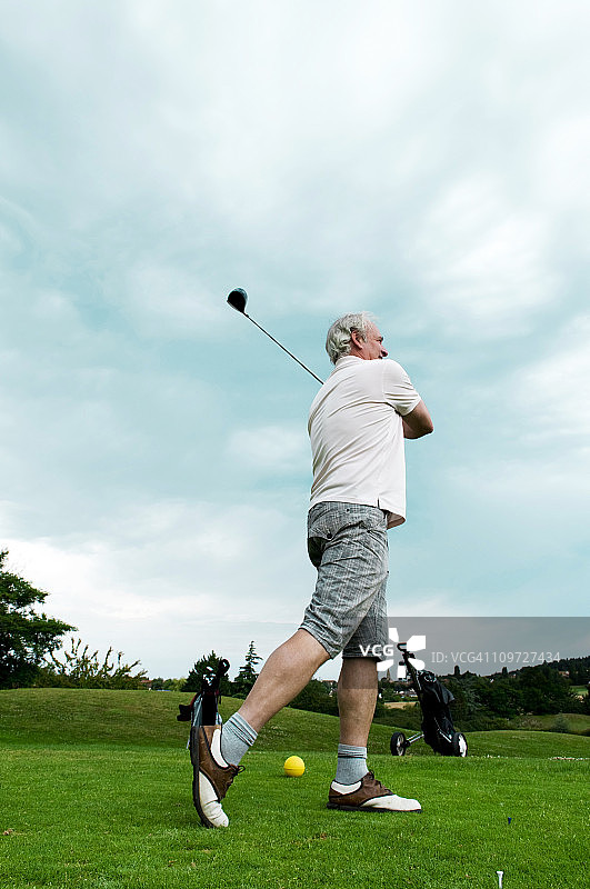 高尔夫球图片素材