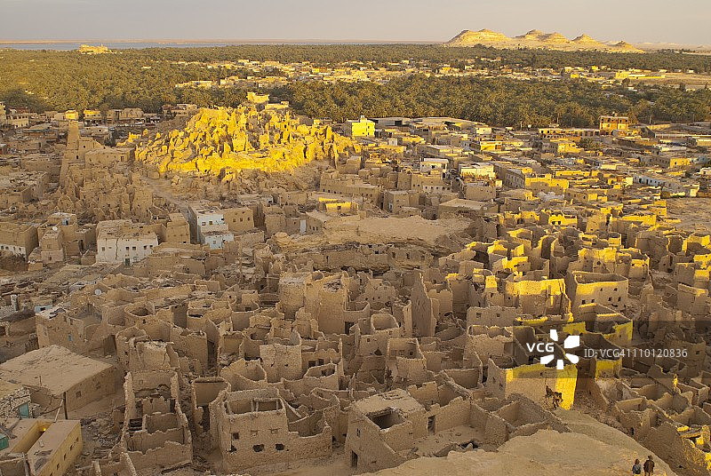 埃及锡瓦绿洲沙利古镇的废墟图片素材