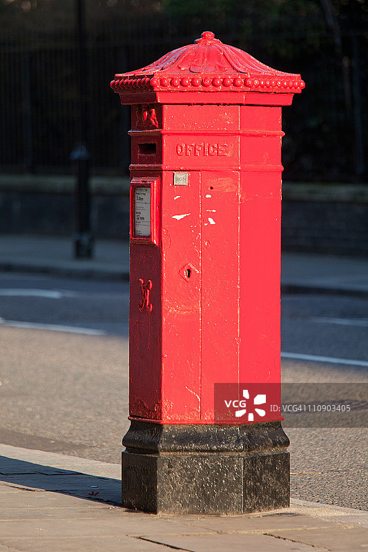 伦敦六边形柱箱图片素材