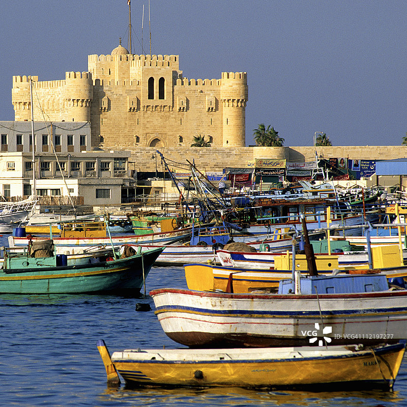 亚历山大盖特贝城堡和东港图片素材