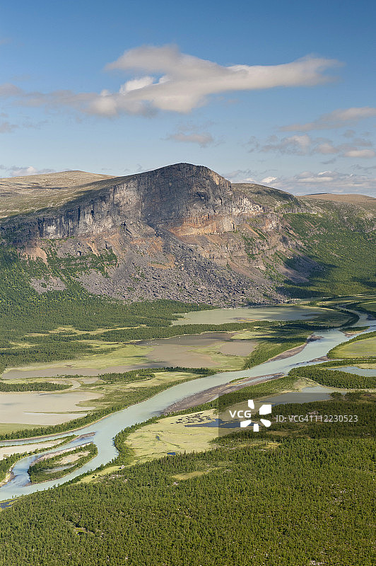 瑞典拉普兰萨勒克国家公园的拉帕山谷图片素材