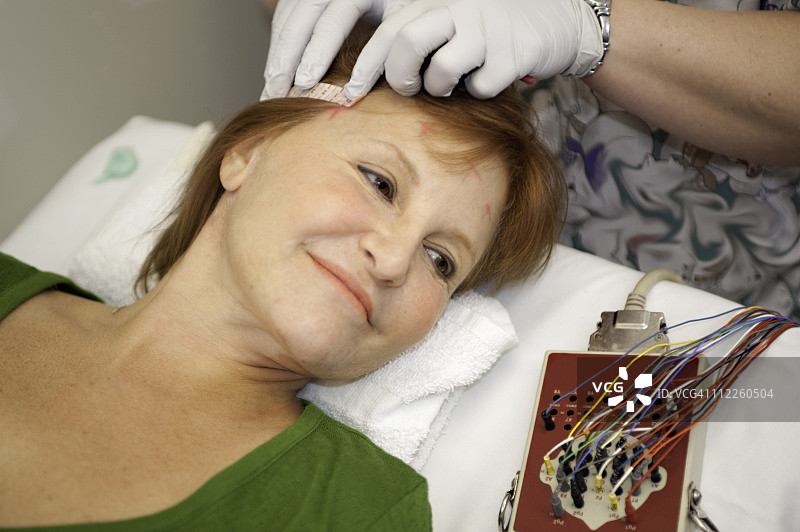 脑电图测量带图片素材