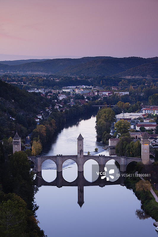 卡奥尔瓦朗特桥，中世纪桥梁图片素材